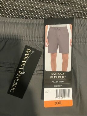 Banana Republic Men’s Gray Pull-On Swim Hybrids